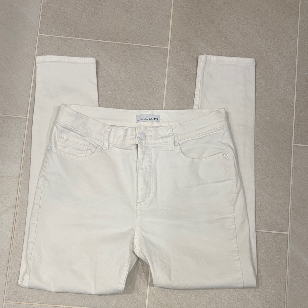 LOFT Women's Cream Skinny Jeans